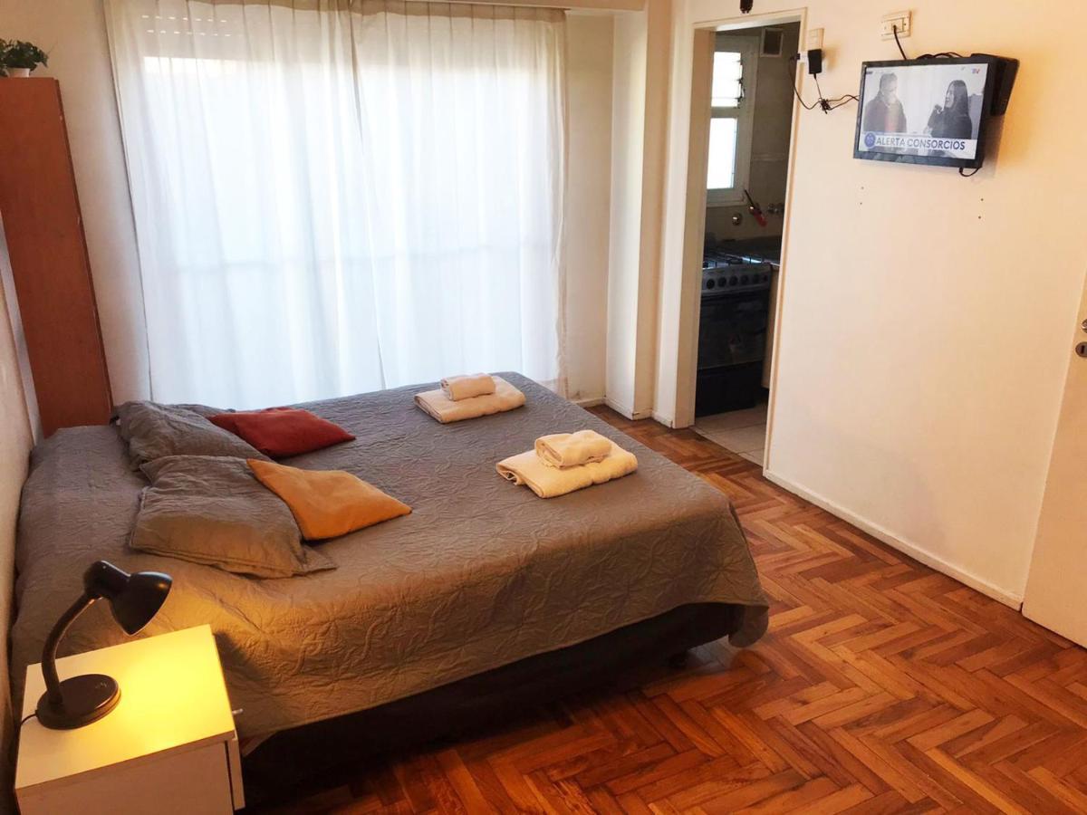 Appartamento Departamento En Recoleta Muy Luminoso Piso 10 Buenos Aires Esterno foto